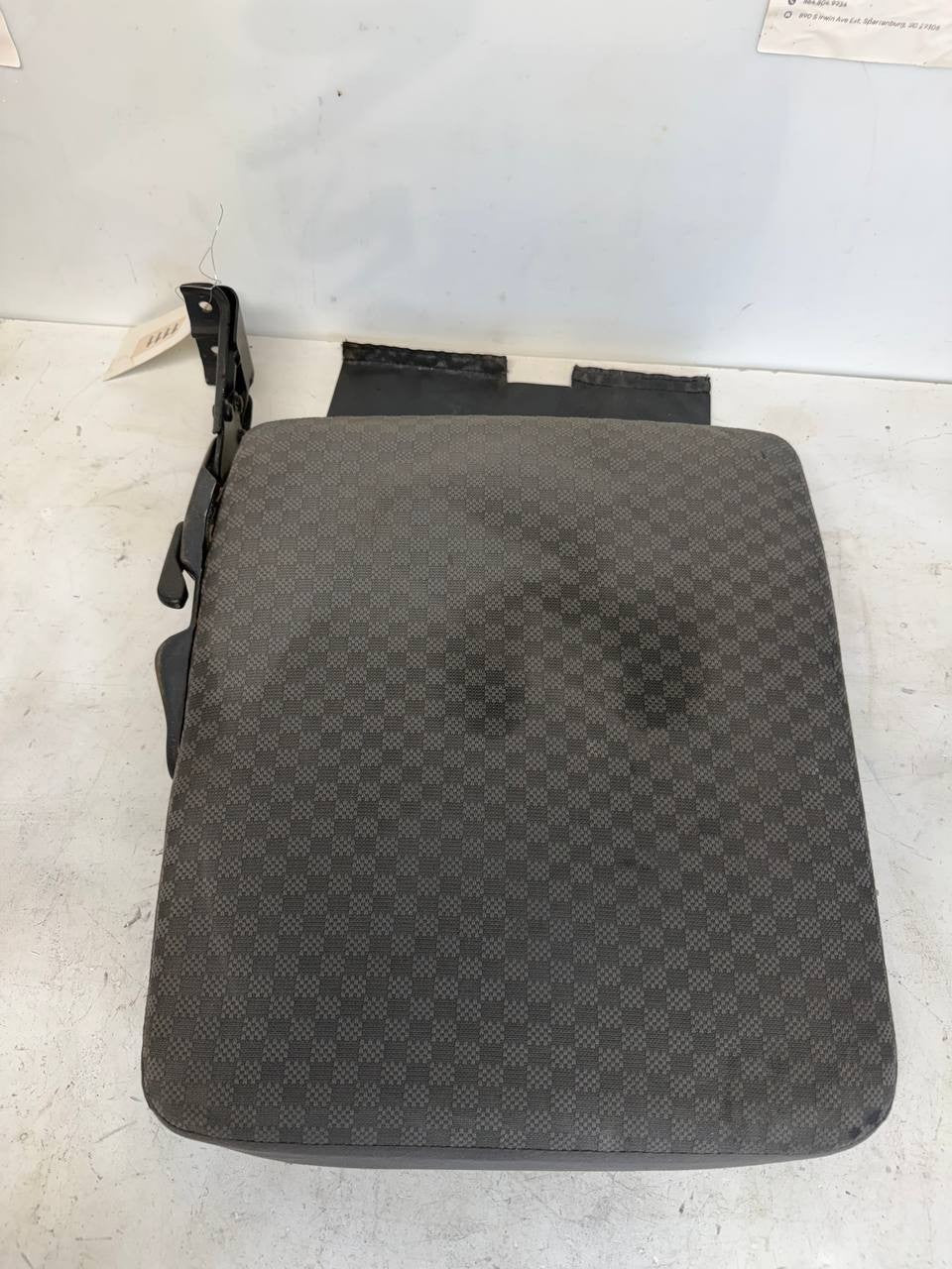 Isuzu NPR Center Middle Seat Assembly Front Bench OEM Used