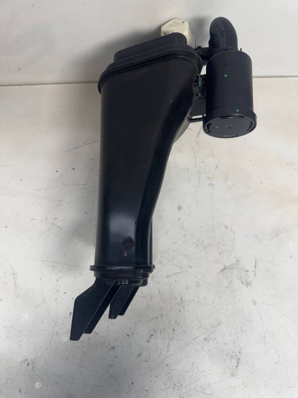 2020 Volkswagen Passat EVAP Charcoal Canister Vapor Canister 561201801G OEM Used