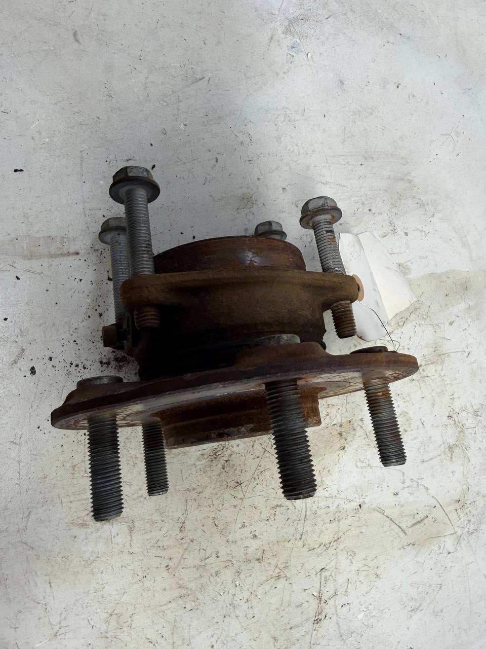 2020 Dodge Journey Wheel Hub Bearing Assembly OEM Used