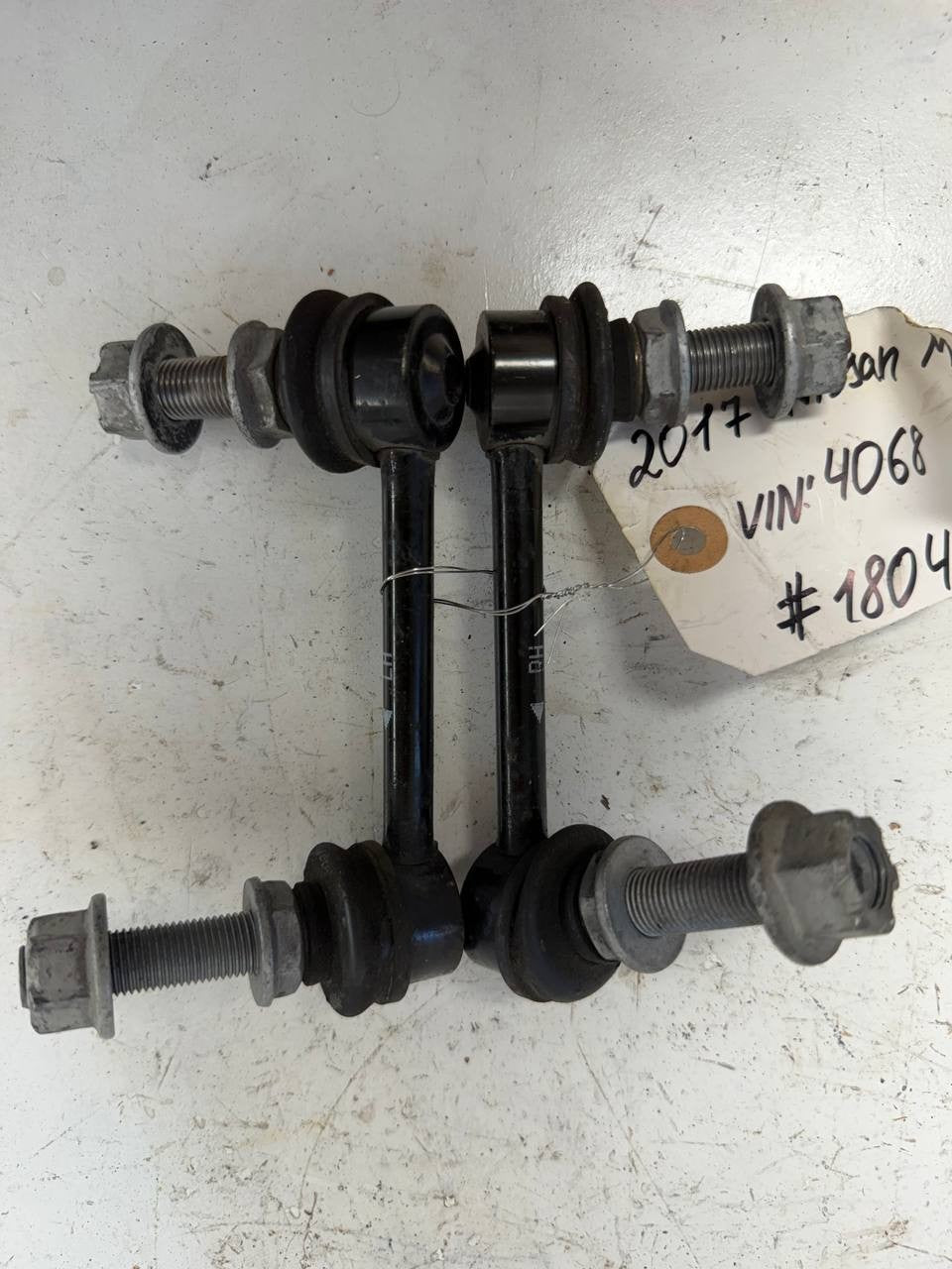2017 Nissan Murano Rear Right and Left Stabilizer Sway Bar Link OEM Used