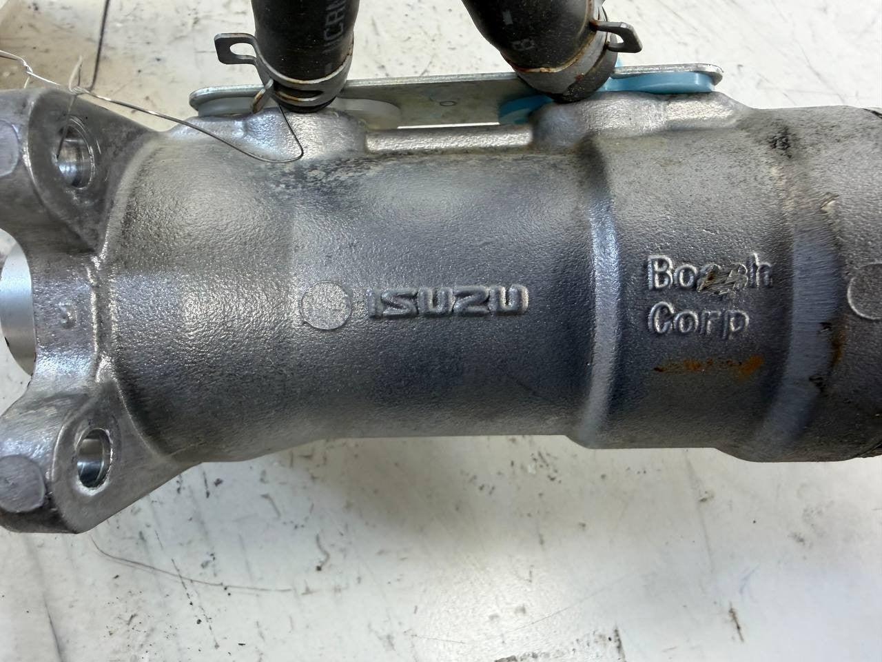 Isuzu NPR Diesel Brake Master Cylinder OEM Used