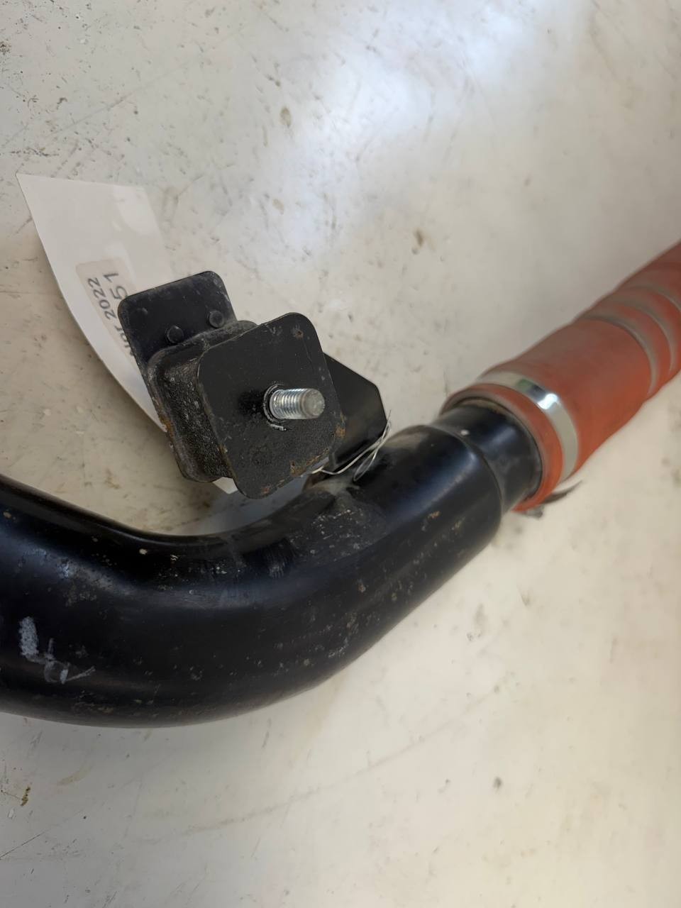Isuzu NPR Turbo Intercooler Pipe Hose Charge Air Cooler Tube Assembly OEM Used