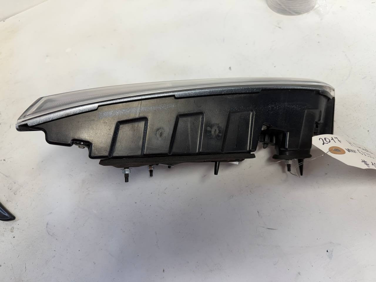 2017 Hyundai Sonata Right Rear Tail Light Lamp RR OEM Used