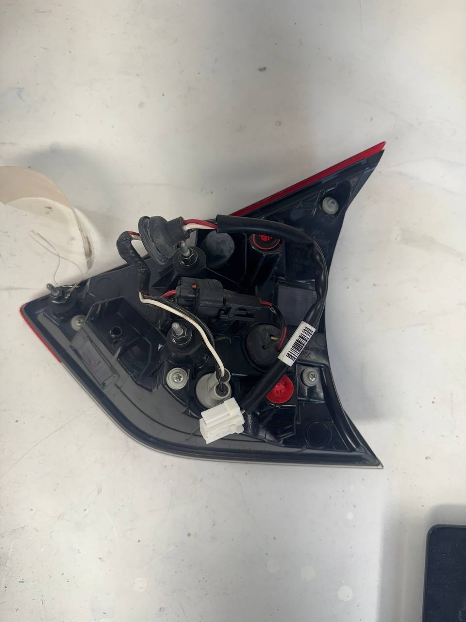2019 Nissan Rogue Rear Left Tail Light Lamp OEM Used