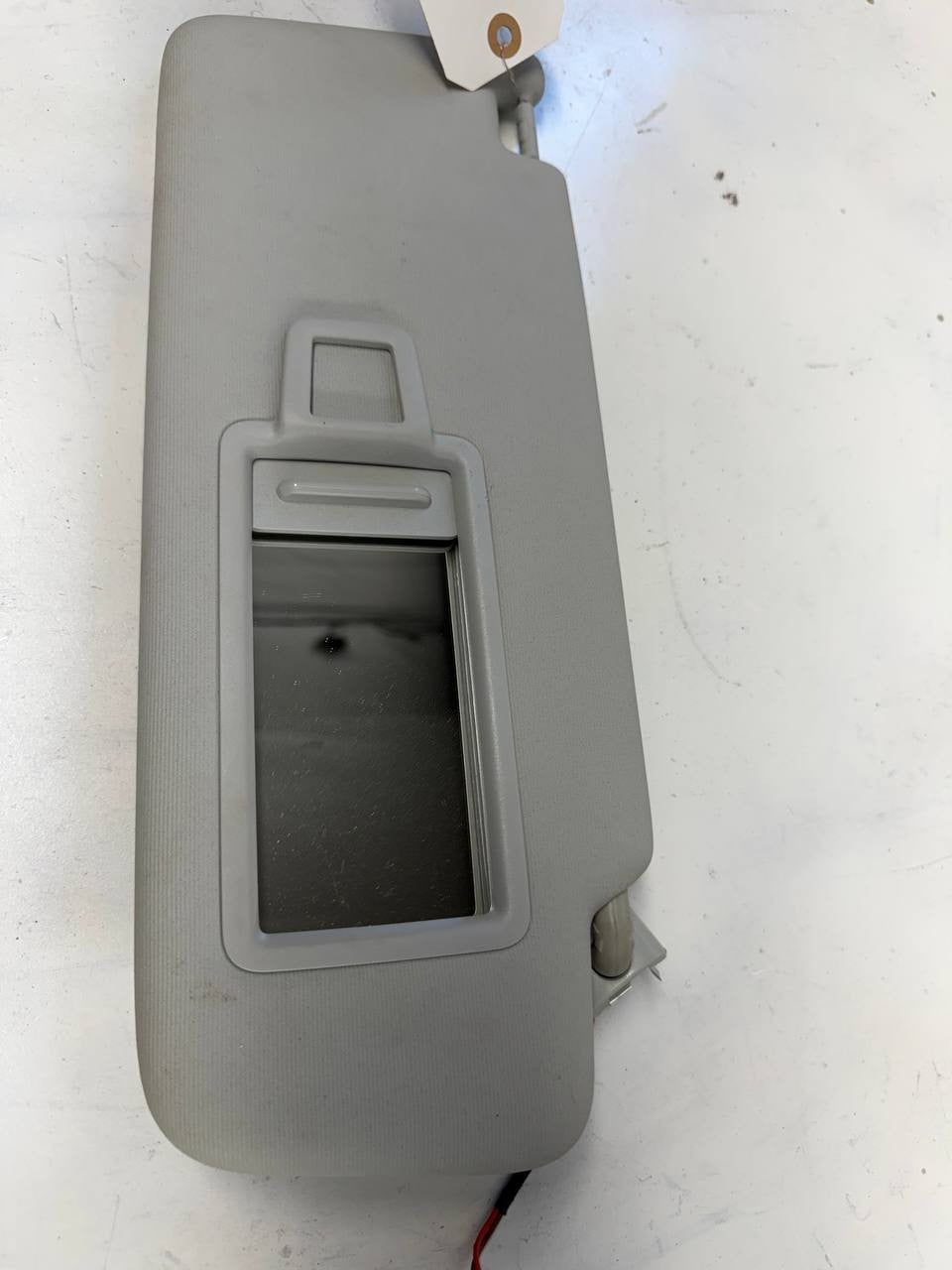 2020 Volkswagen Golf Alltrack Passenger Right Sun Visor RH OEM Used
