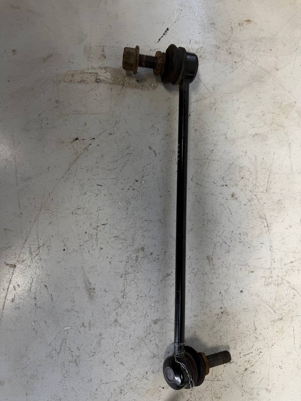2019 Nissan Rogue Stabilizer Sway Bar Link OEM Used