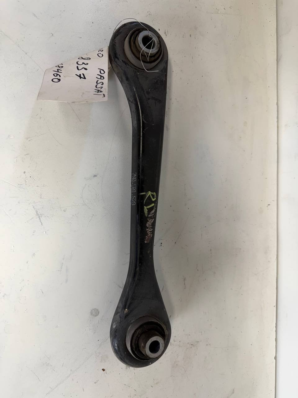 2020 Volkswagen Passat Rear Left Control Arm 7N0501529 OEM Used