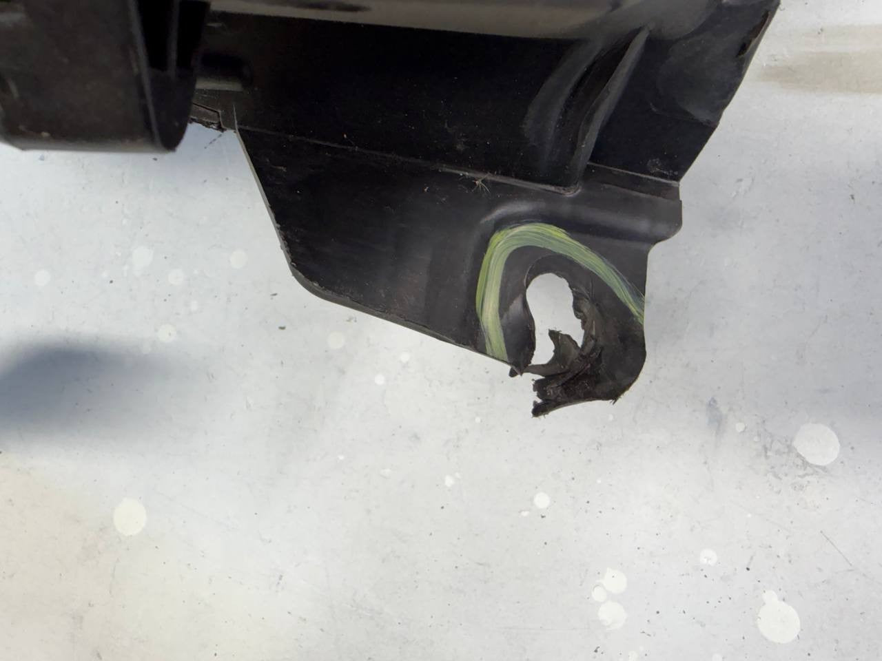 2022 Hino L6 Outside Air Intake HVAC Cover 87211-EW010-2 OEM Used