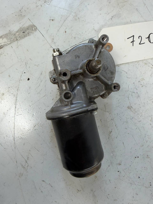 2022 Isuzu NPR Windshield Wiper Motor OEM Used