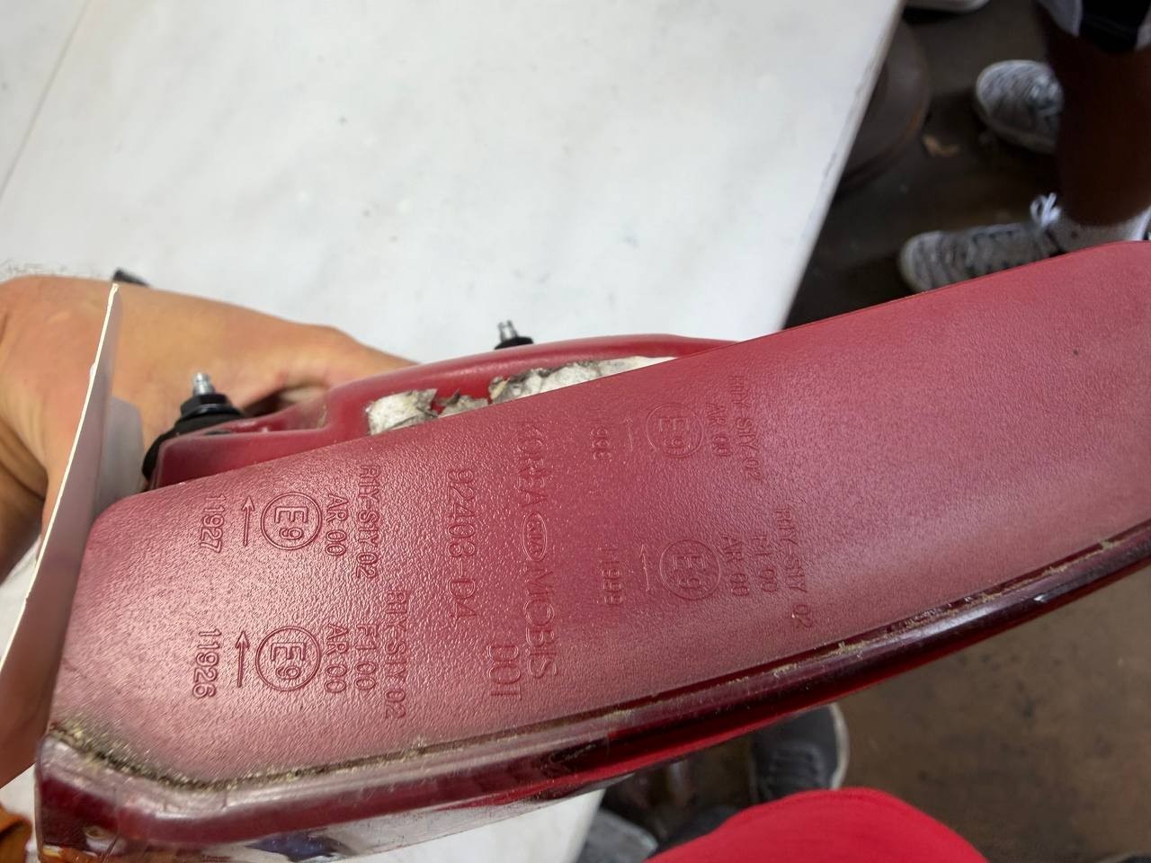 Kia Optima Left Rear Tail Light Lamp OEM Used