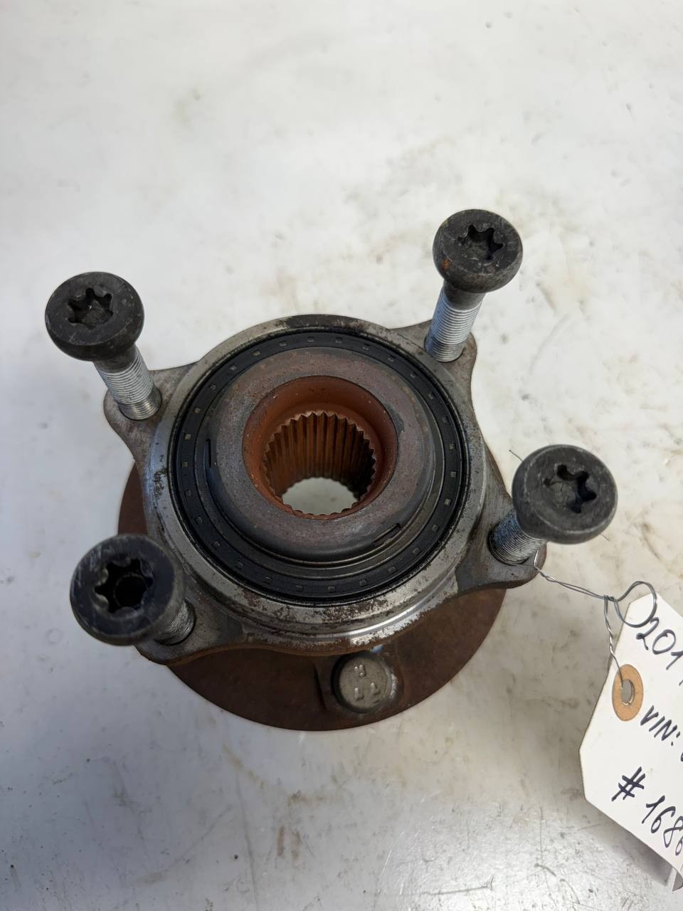 2017 Hyundai Sonata Front Left Wheel Hub Bearing Assembly OEM Used