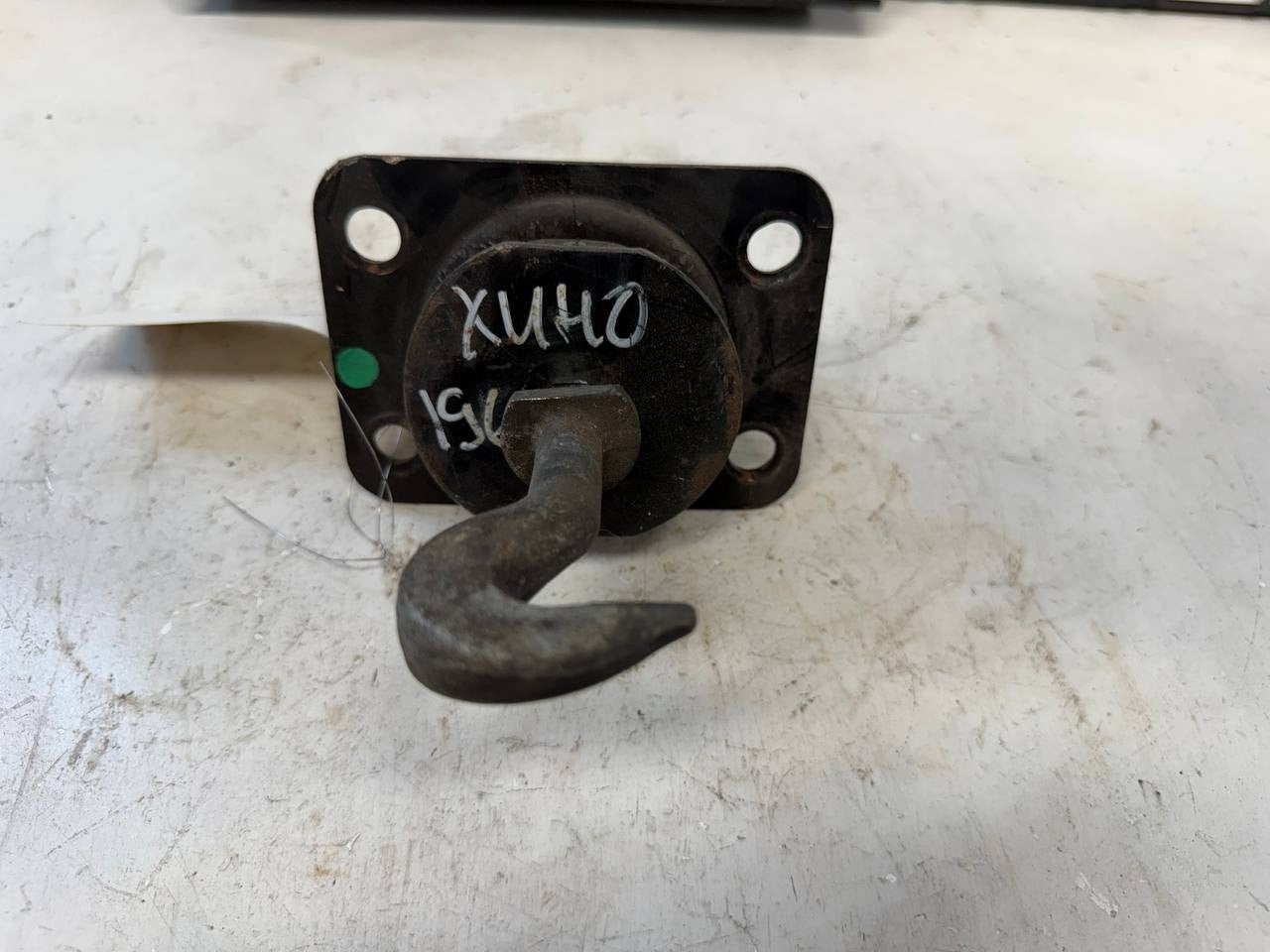 Hino Truck Cab Mount Rubber Bushing with Hook Bracket OEM Used