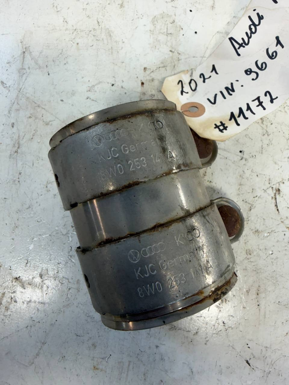 2019-2024 Audi A6 Exhaust Pipe Sleeve Clamp Connector OEM 8W0253141A Used