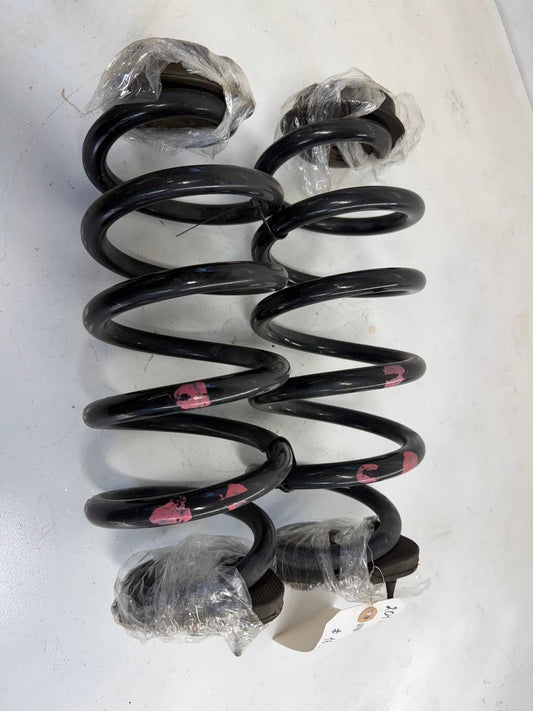 2019 Nissan Rogue Suspension Coil Springs Pair OEM Used