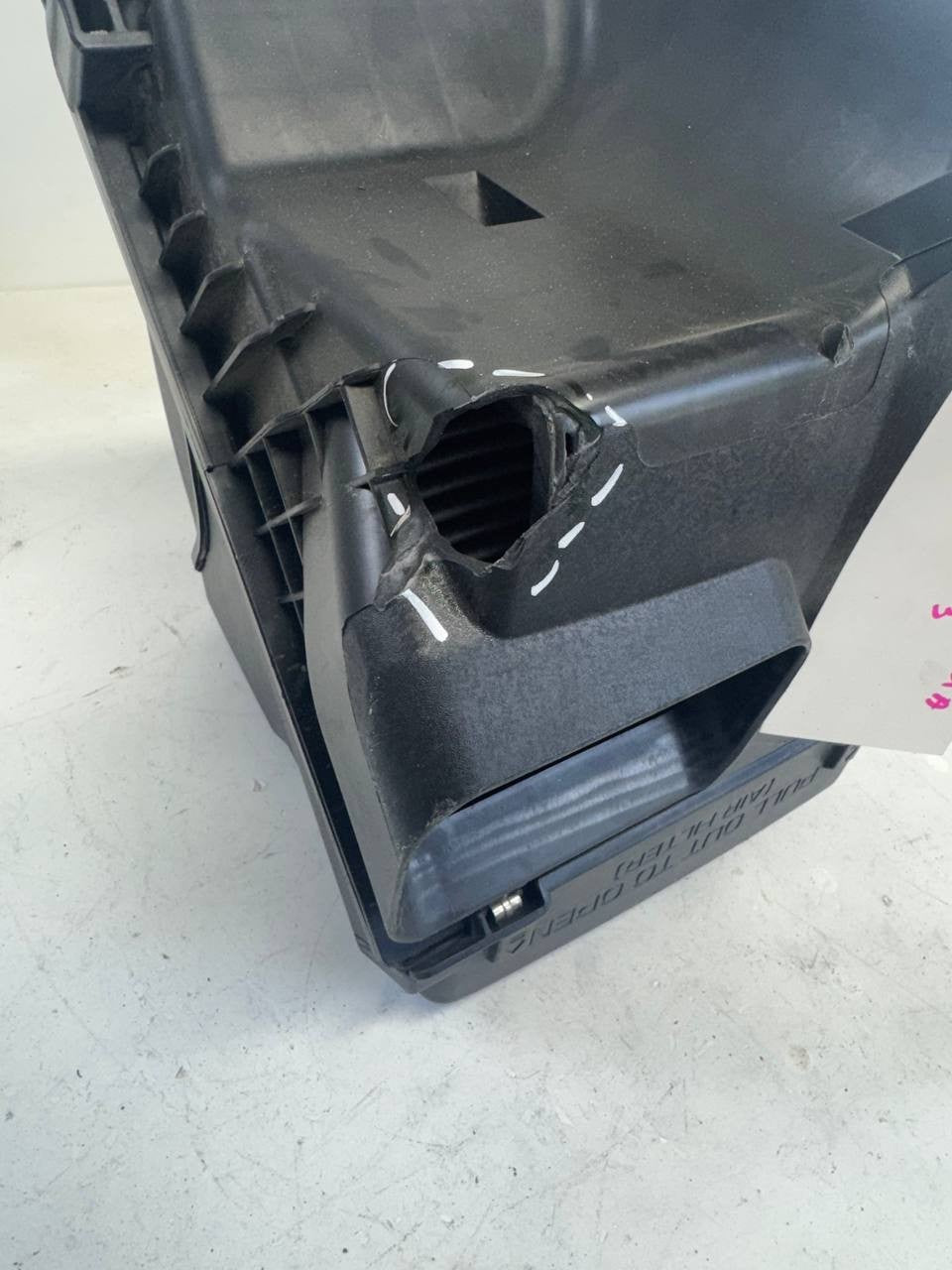 2016-2020 Kia Optima Air Filter Housing Air Cleaner Box 28100-C2330 OEM Used