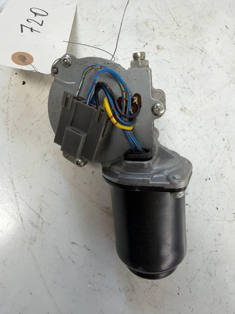 2022 Isuzu NPR Windshield Wiper Motor OEM Used