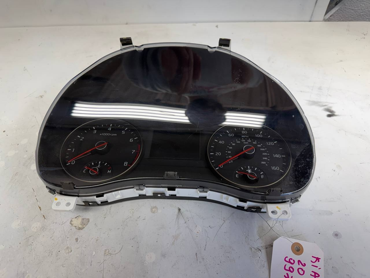 2017 Kia Cadenza Instrument Cluster Speedometer 94001-F6050 OEM