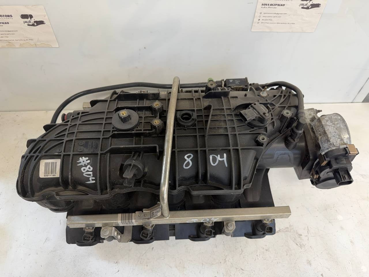 GM 6.0L 6.2L Intake Manifold Assembly with Fuel Rail & Electronic Throttle Body