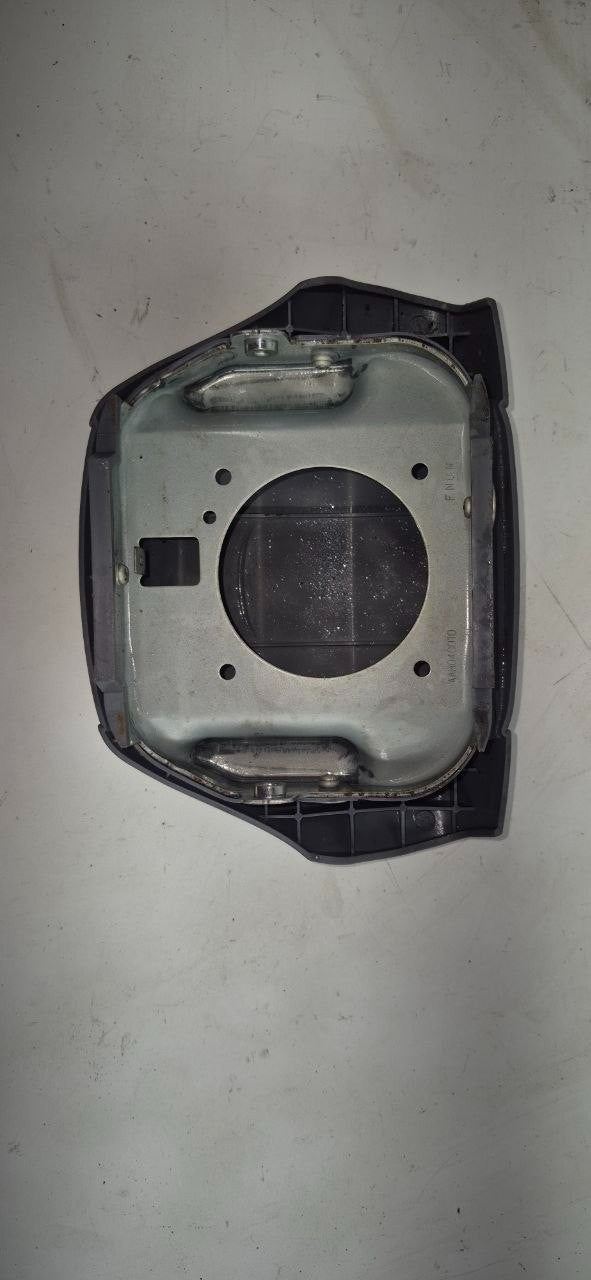 2012-2021 Mitsubishi Fuso Steering Wheel Center Horn Pad Cover Lid