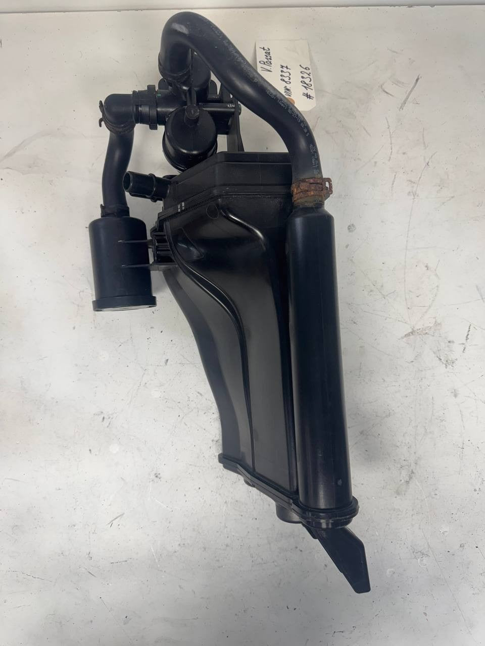 2020 Volkswagen Passat EVAP Charcoal Canister Vapor Canister 561201801G OEM Used