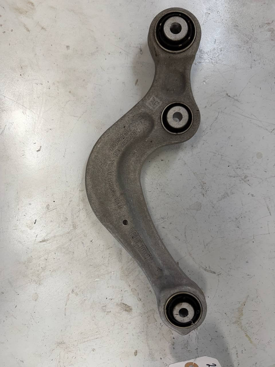 2021 Audi A6 Rear Lower Left Suspension Control Arm 4M0505361G OEM Used