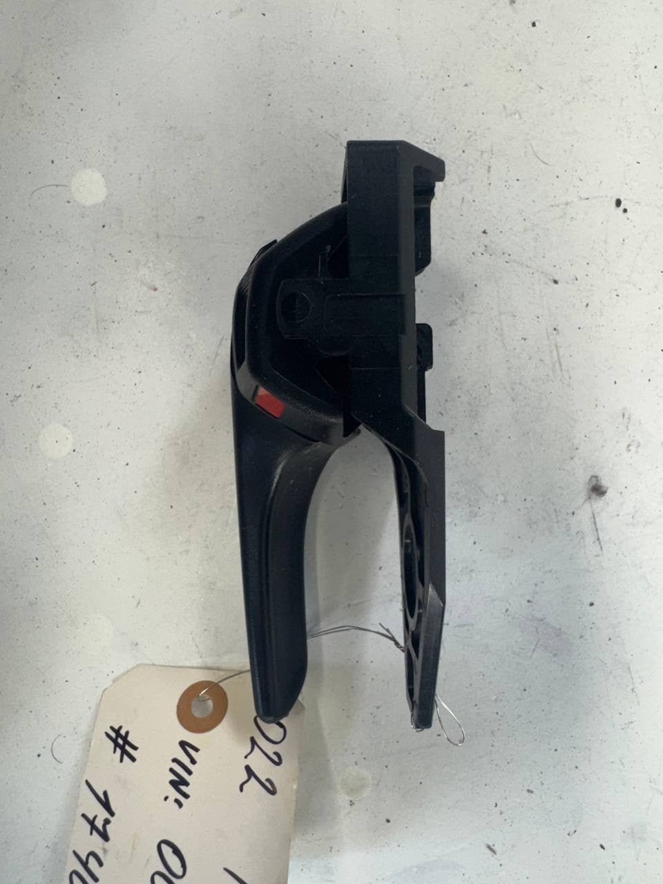 2022 Hino L6 Right Interior Door Handle RH OEM Used