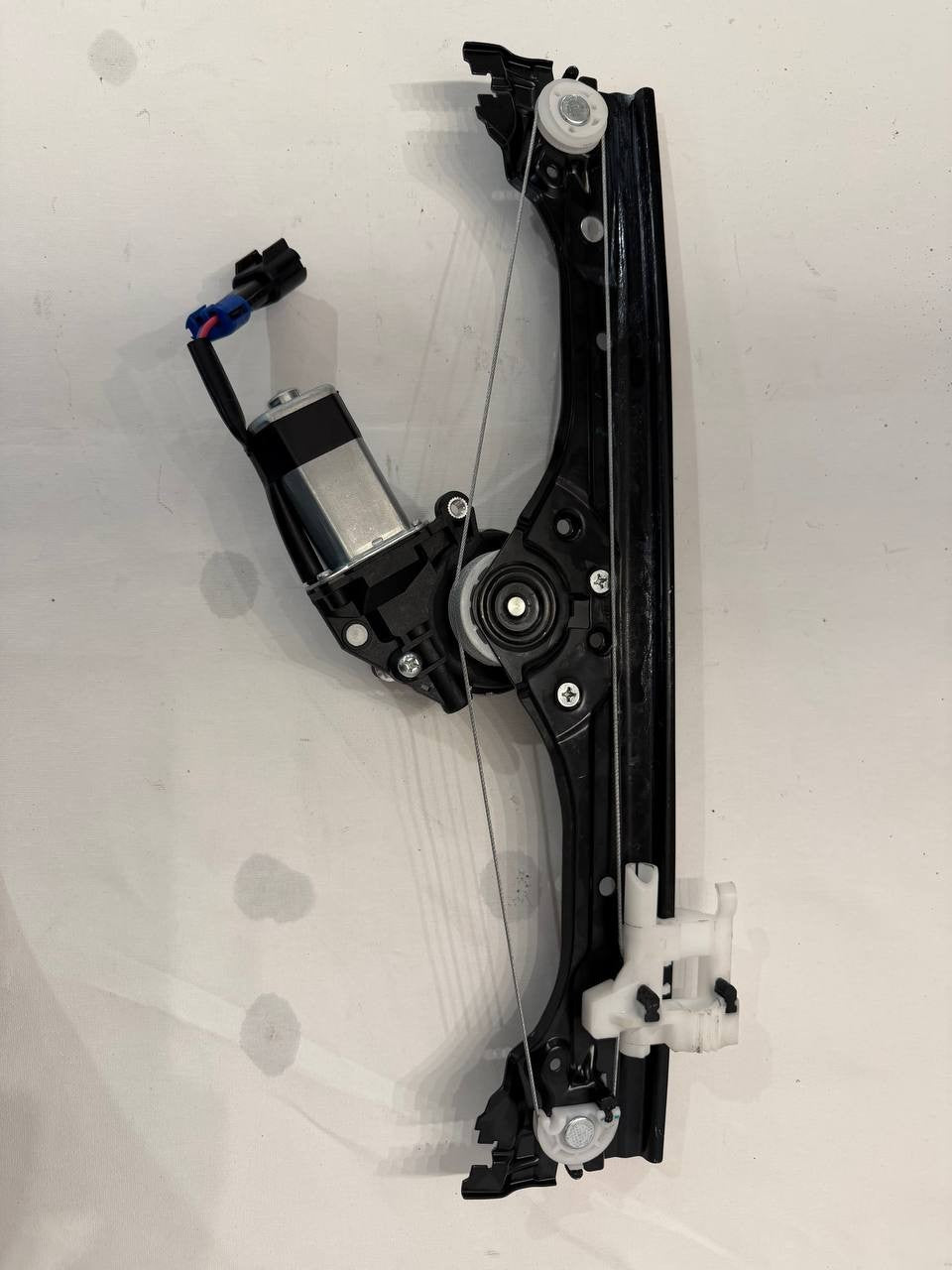 2012-19 Fiat 500 Window Regulator Front Driver Side OEM Used