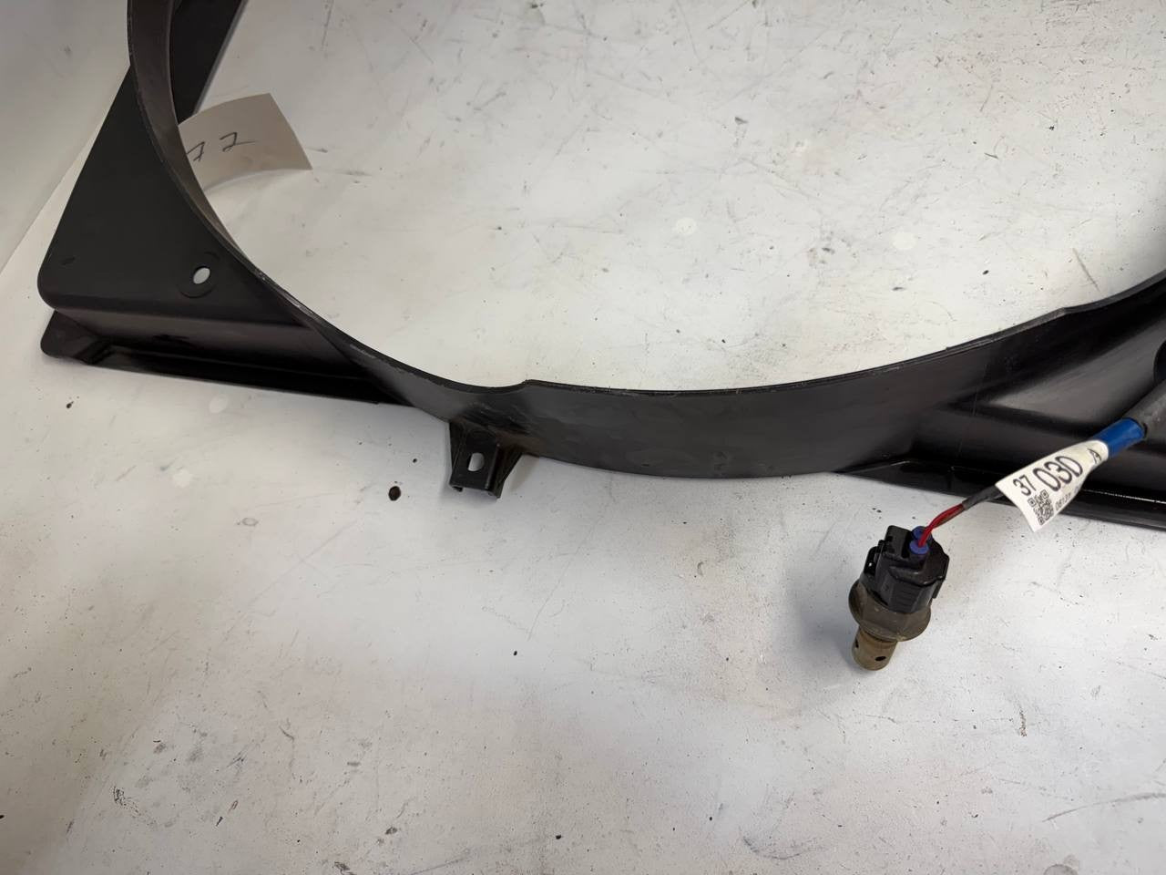 2019 Hino 155/195 Radiator Cooling Fan Shroud OEM w/ Wiring Harness OEM Used