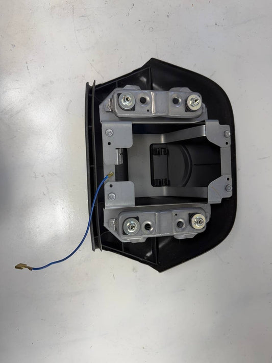 Isuzu Truck Horn Switch Button Signal Pad 700P GS-211-00880 OEM Used