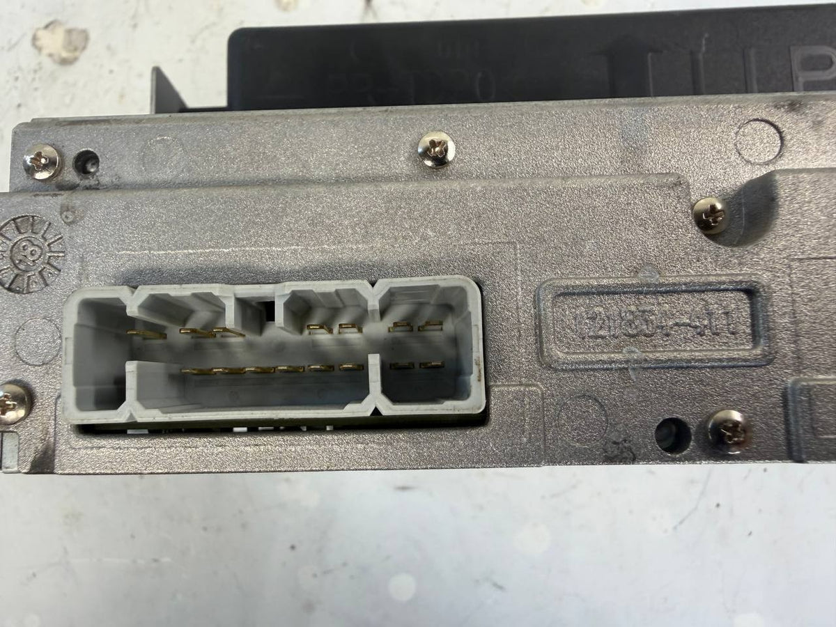 2011-2025 Isuzu AM/FM CD MP3 In-Dash Radio Head Unit Assembly OEM