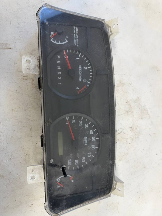 Isuzu NPR Instrument Cluster Speedometer Gauge Cluster OEM Used