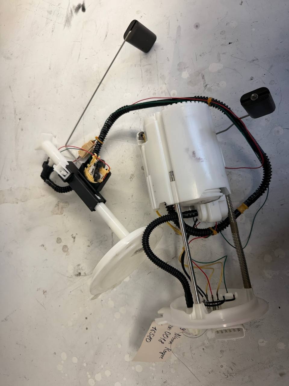 2019 Nissan Rogue Fuel Pump with Level Sending Unit 17040-4BA0C OEM