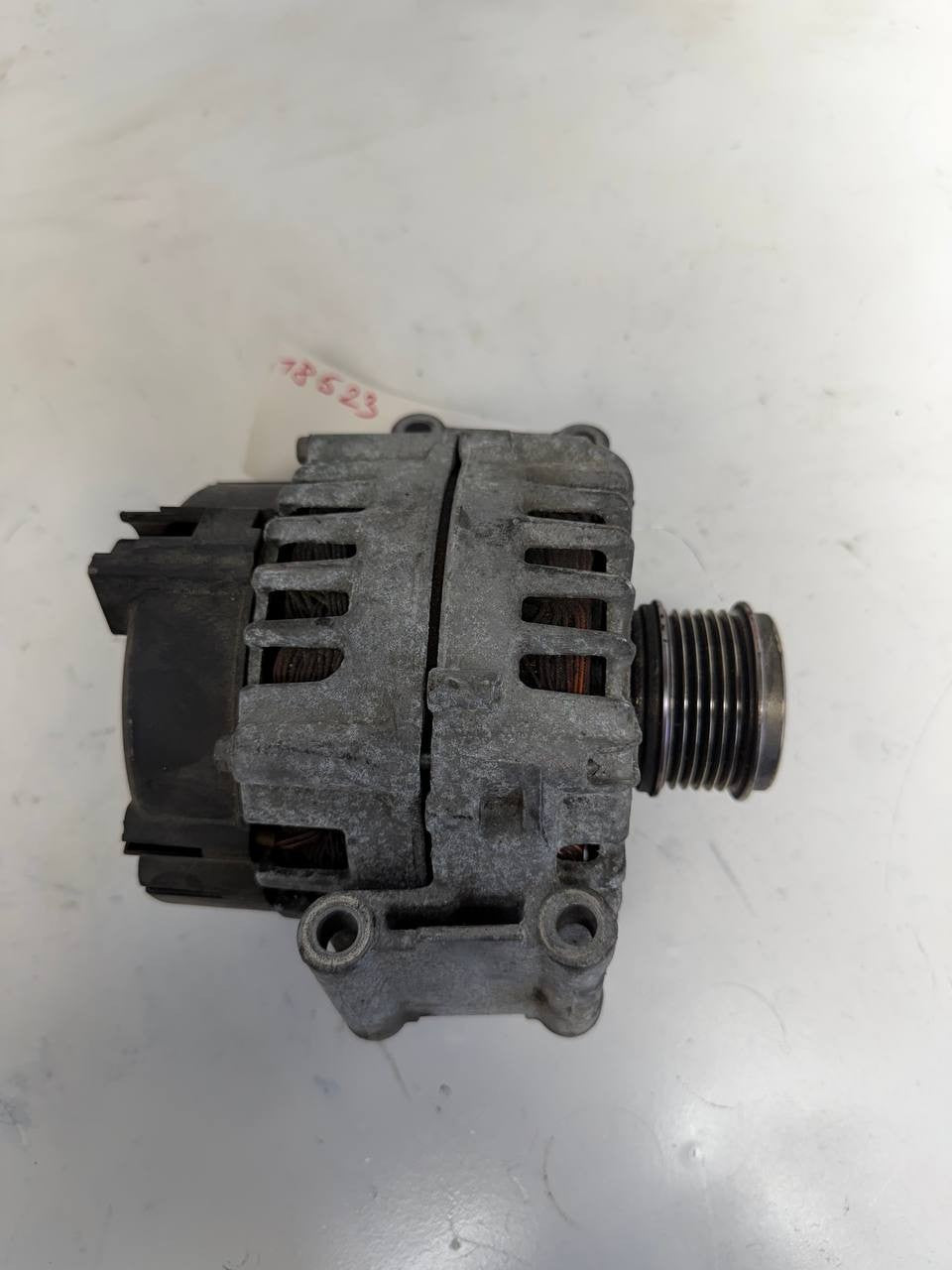 2016 Volkswagen Passat Alternator Generator 06H903017K OEM Used