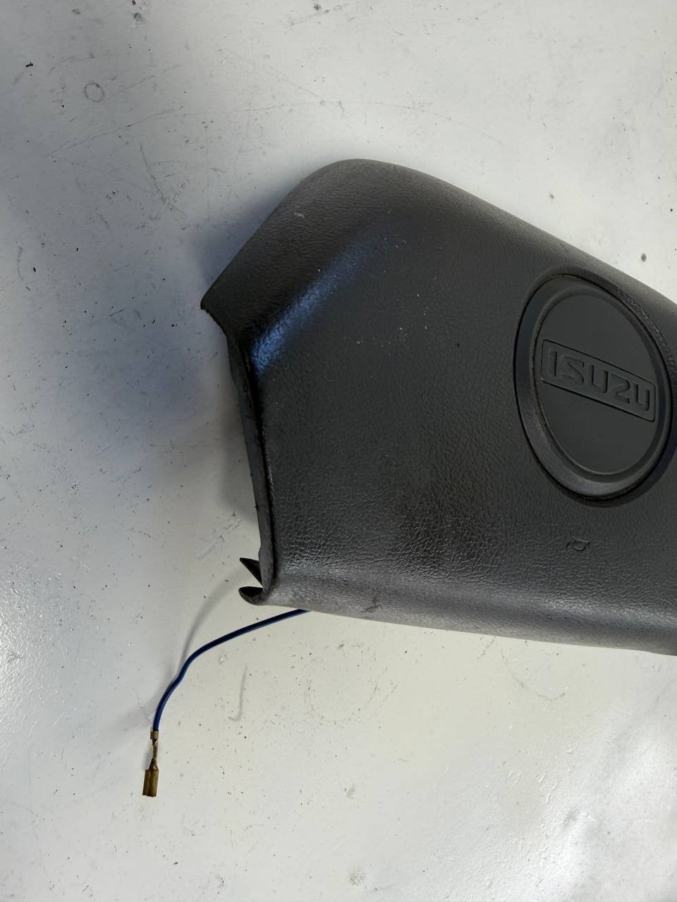 Isuzu Truck Horn Switch Button Signal Pad 700P GS-211-00880 OEM Used