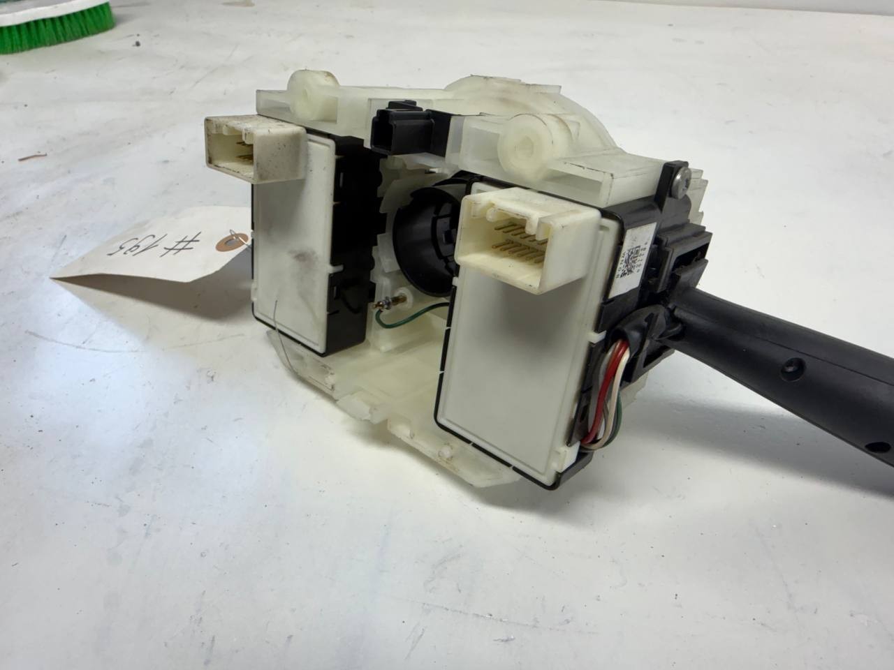 Isuzu NPR Gas Steering Column Combination Switch Assembly OEM Used