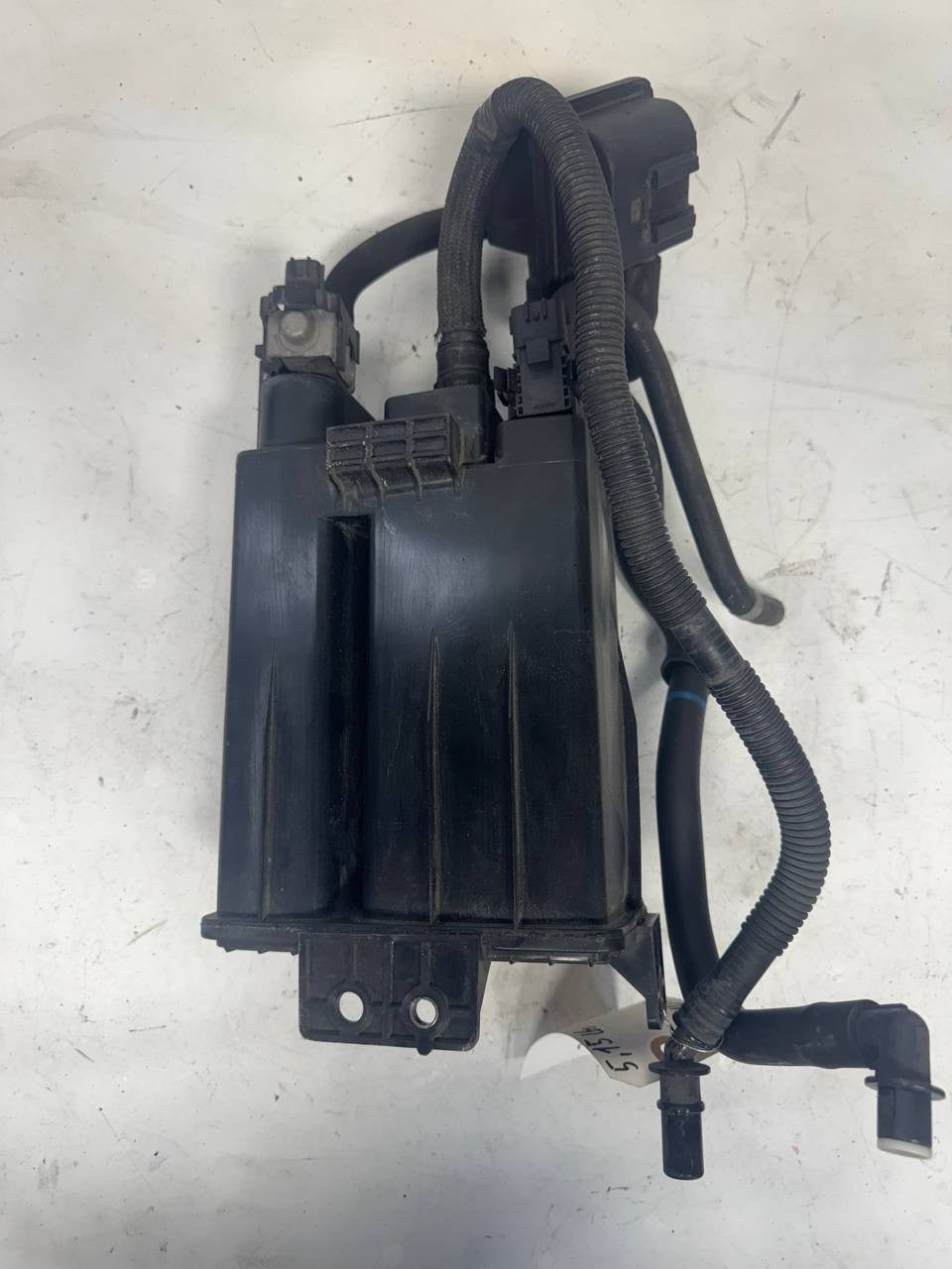 2017 Nissan Murano EVAP Charcoal Canister Vapor Canister 149507Y000 OEM Used