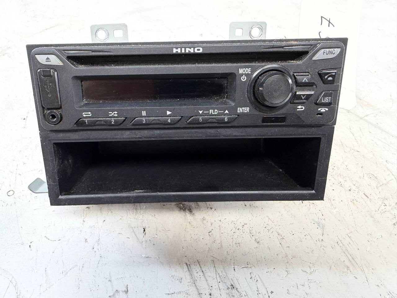 Hino Audio Radio Stereo Receiver Head Unit 86120-37520 OEM Used