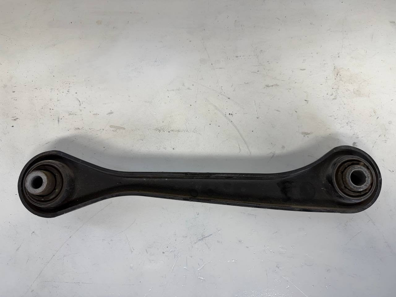 2020 Volkswagen Passat Rear Right Control Arm 7N0501530 OEM Used