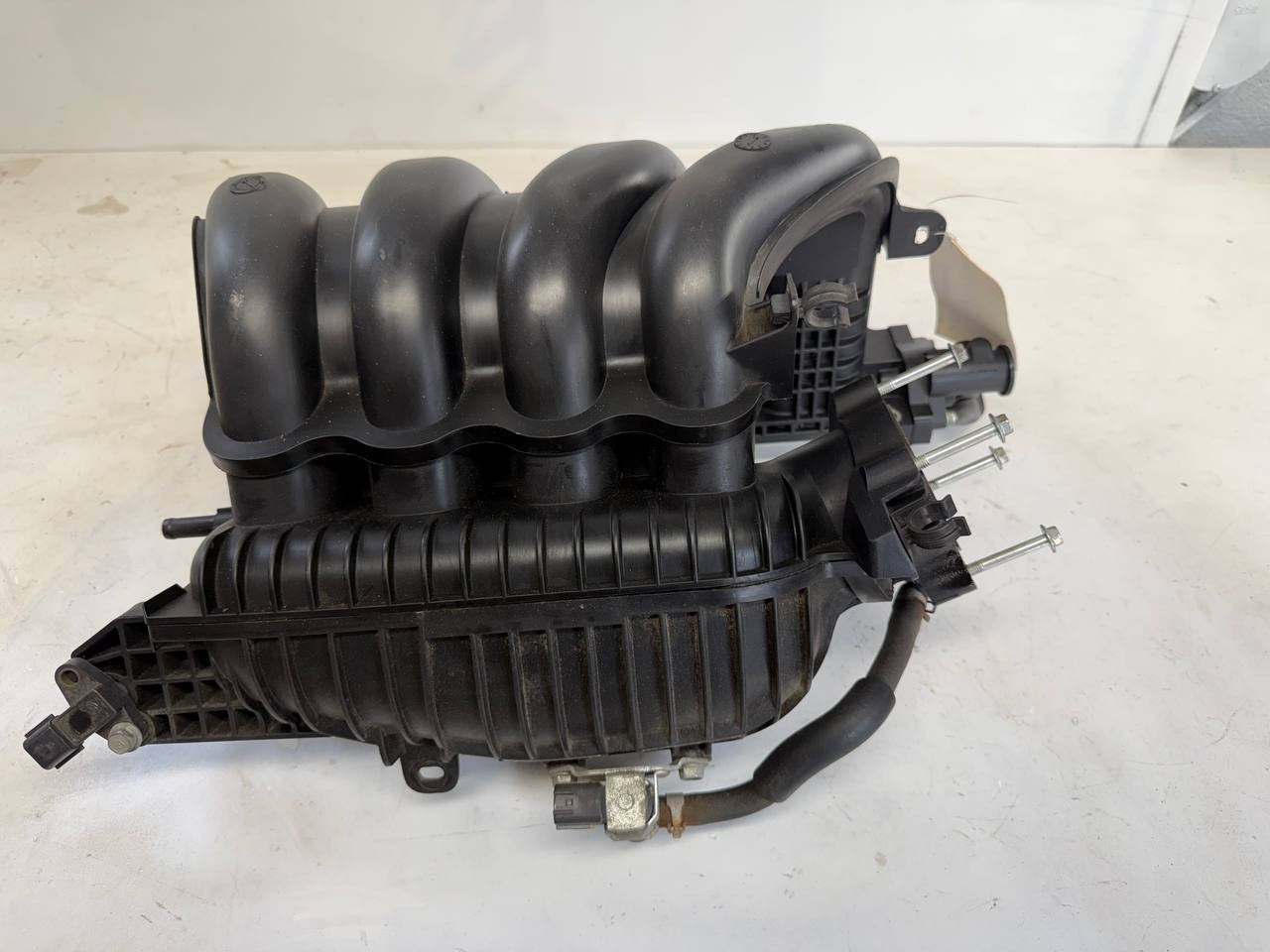 2019 Nissan Rogue Intake Manifold OEM Used