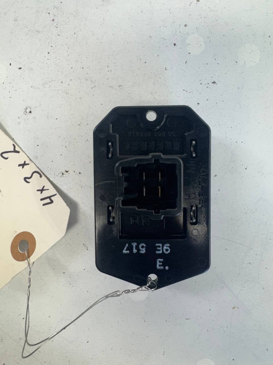 2022 Hino L6 Blower Motor Resistor OEM Used