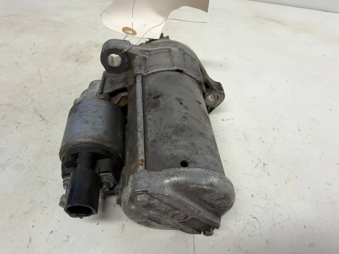 2016 Volkswagen Passat Starter Motor 02M911024R OEM Used