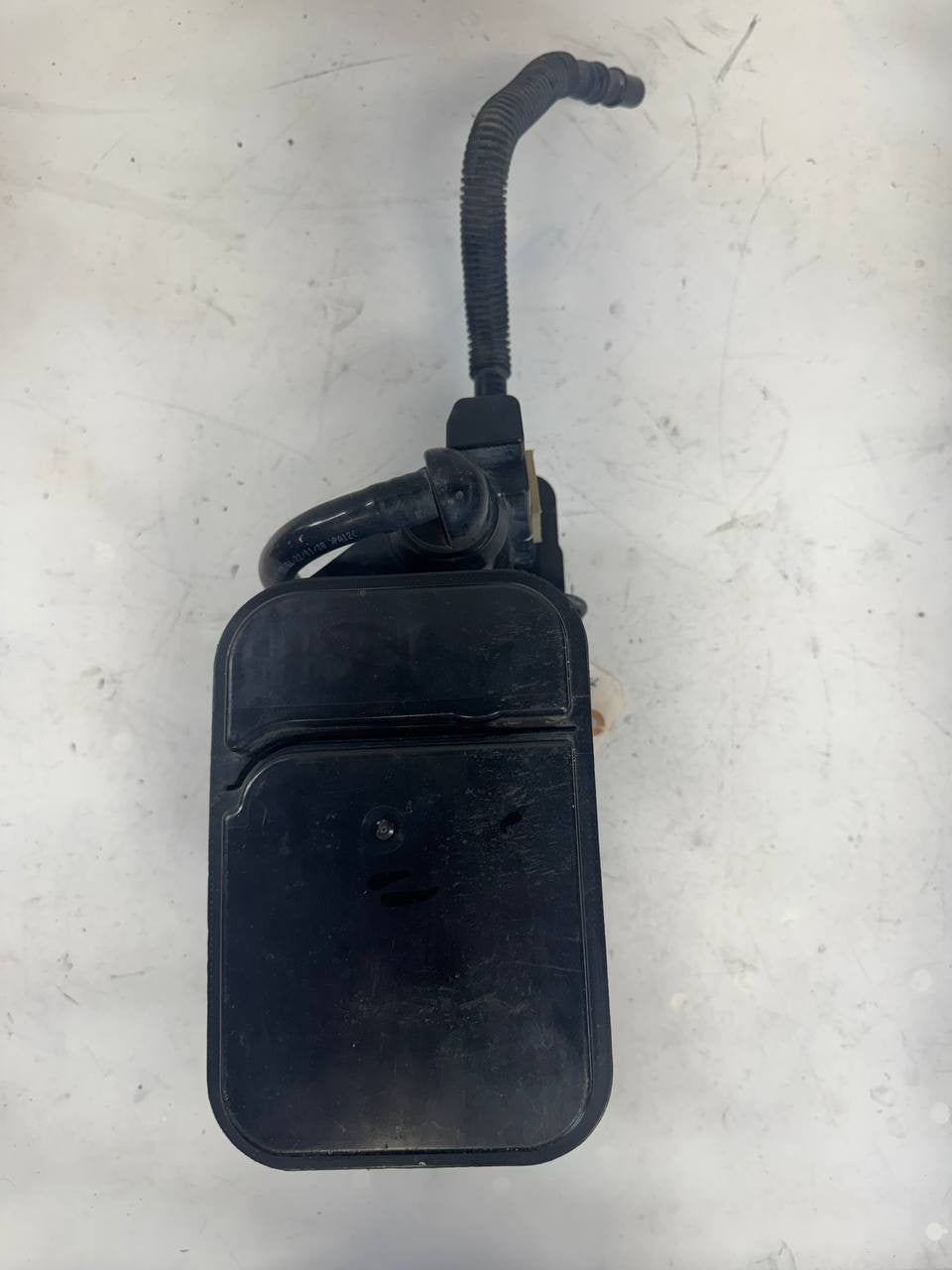 2018 Chevrolet Malibu Charcoal Canister EVAP Vapor Canister 9510200000000X Used
