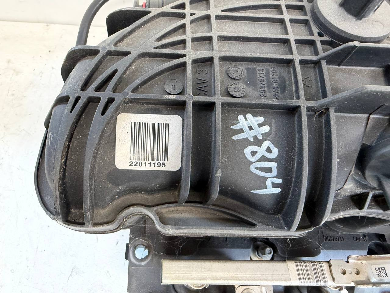 GM 6.0L 6.2L Intake Manifold Assembly with Fuel Rail & Electronic Throttle Body