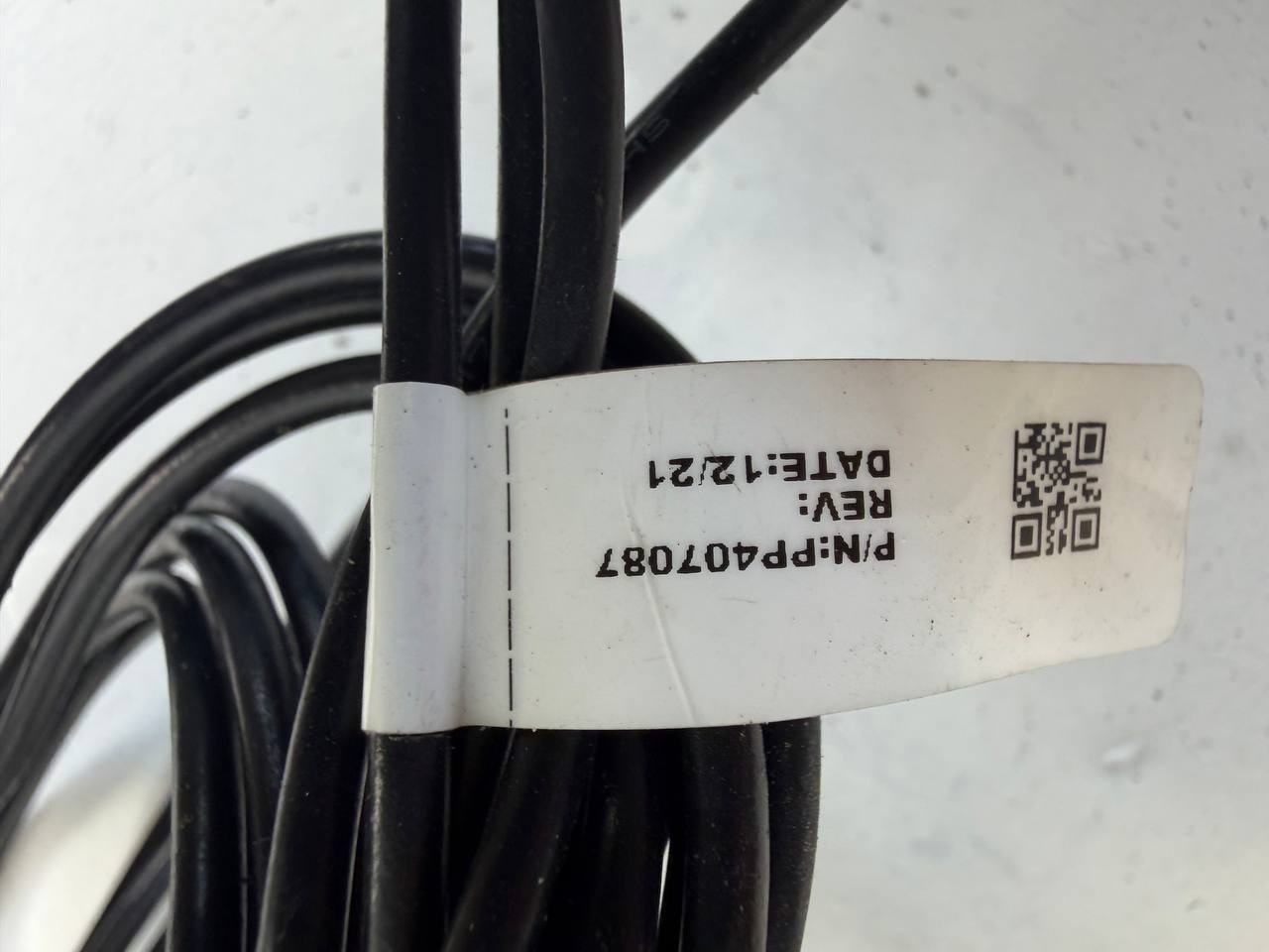 2022 Hino L6 4-in-1 Low Profile Telematics Antenna GPS LTE PP407087 OEM Used