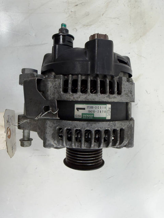 2016 Kia Sedona Alternator Generator 373003C510 OEM Used