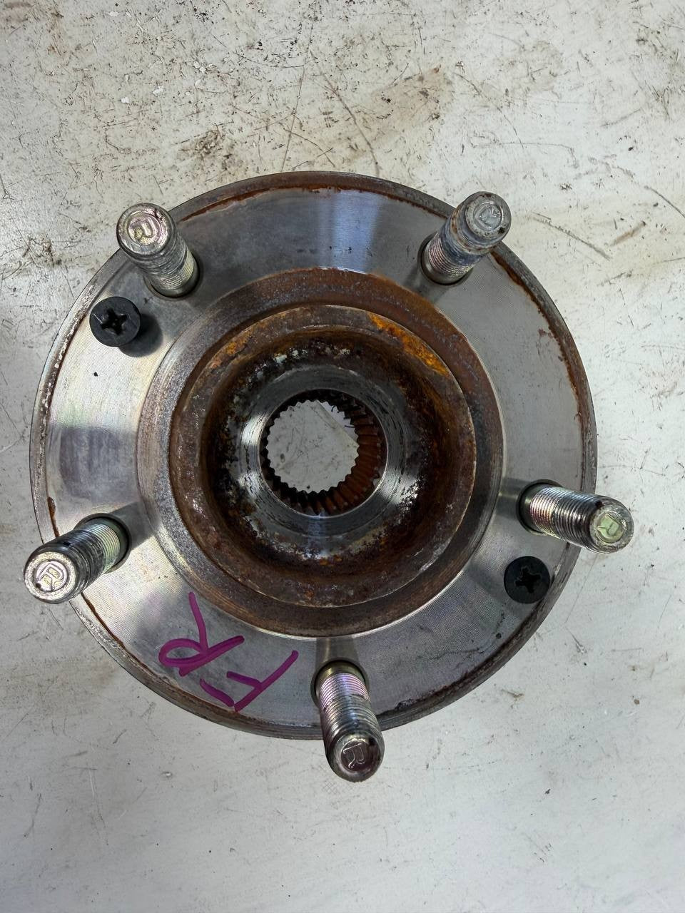 2017 Hyundai Sonata Front Right Wheel Hub Bearing Assembly OEM Used