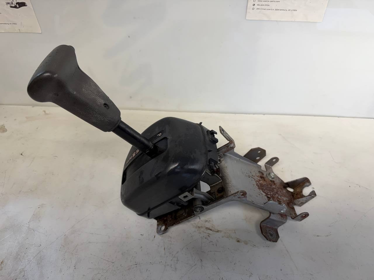 2022 Isuzu NPR Automatic Transmission Shift Lever Assembly OEM Used