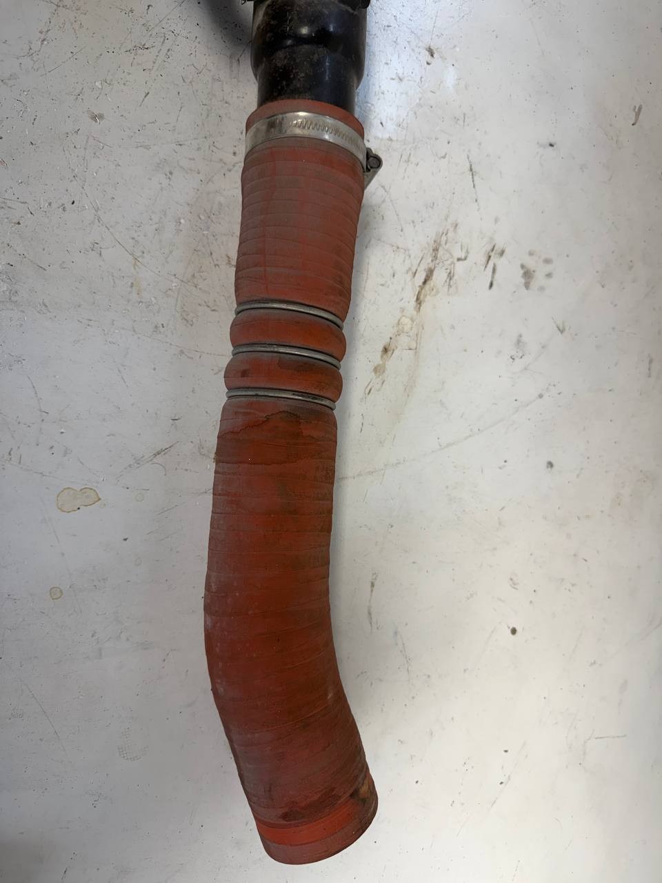 Isuzu NPR Turbo Intercooler Pipe Hose Charge Air Cooler Tube Assembly OEM Used
