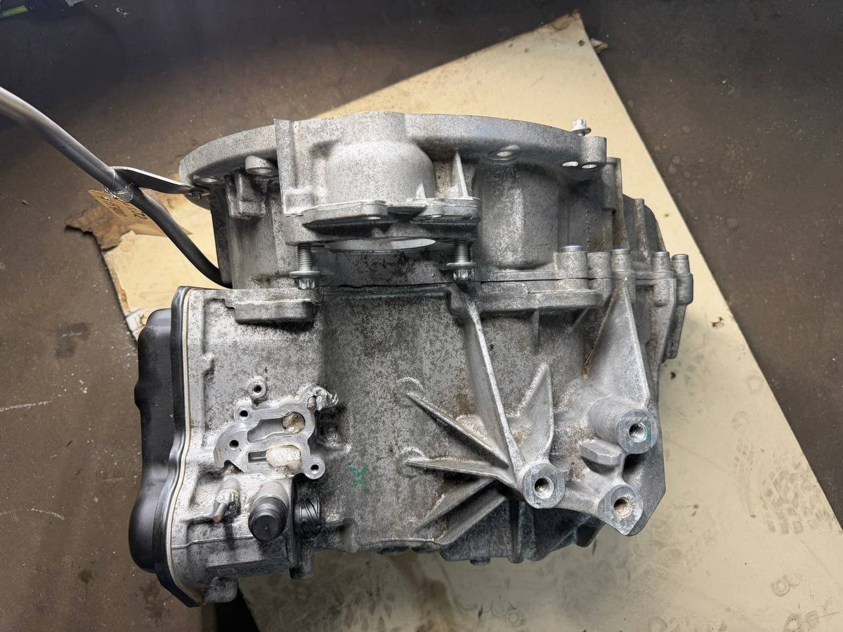 2018 Infiniti QX-30 Automatic Transmission Assembly 2463715600 OEM Used