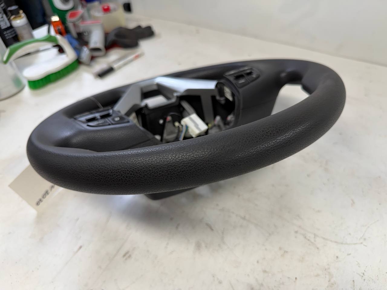 2020 Hyundai Tucson Steering Wheel Assembly OEM Used